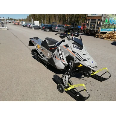 A1 209502 POLARIS SWITCHBACK ASSULT 850 144 2 kuva